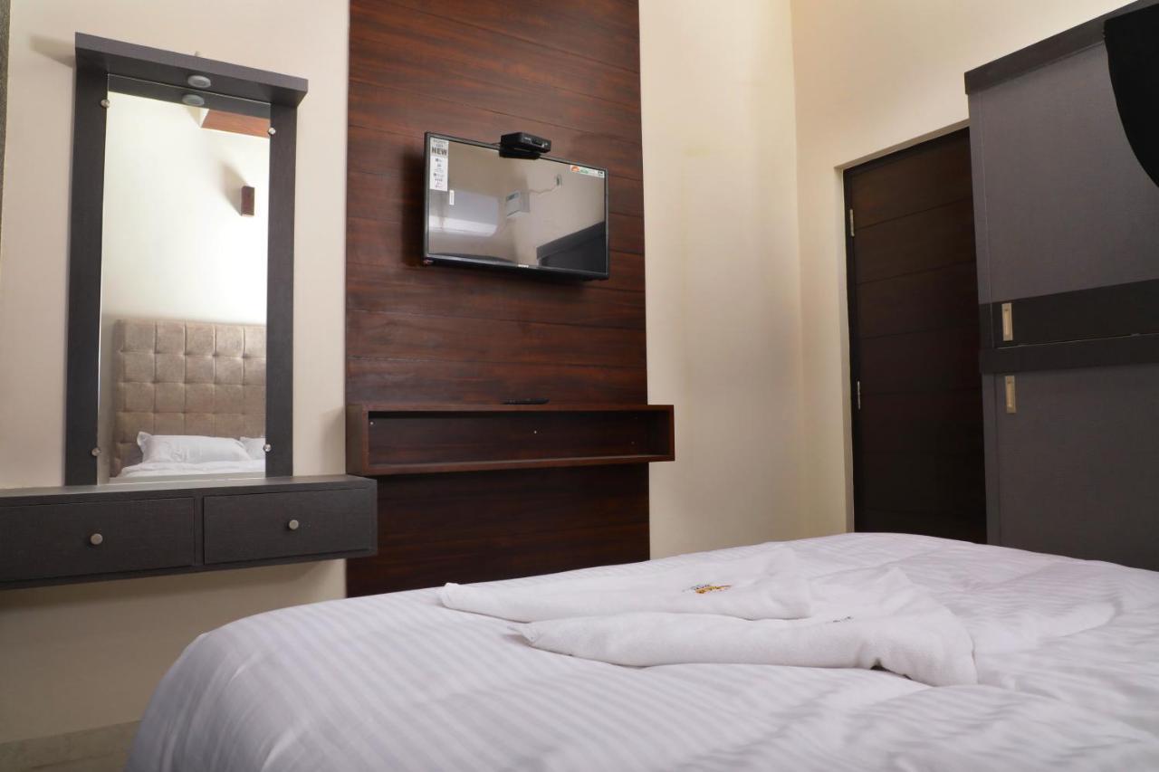 Hotel Jai Wings Puducherry Zewnętrze zdjęcie